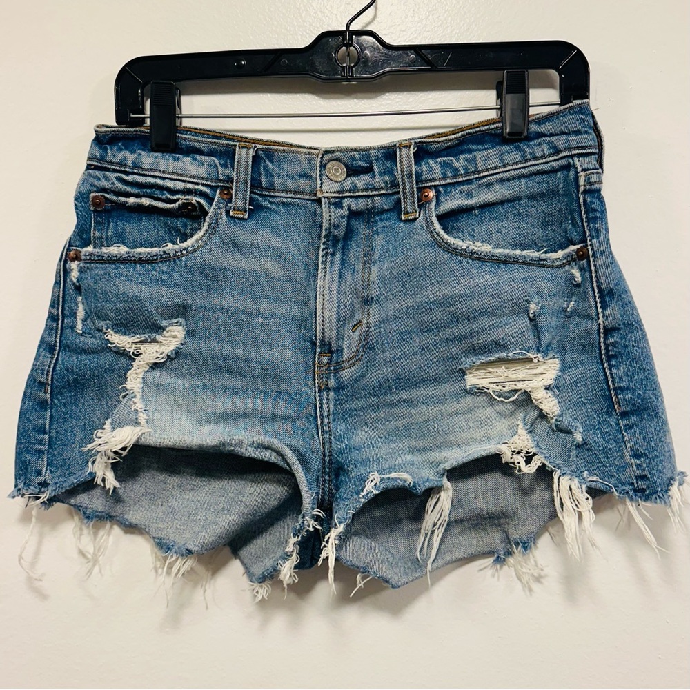 Abercrombie & Fitch High rise curve love mom shorts size 26/2